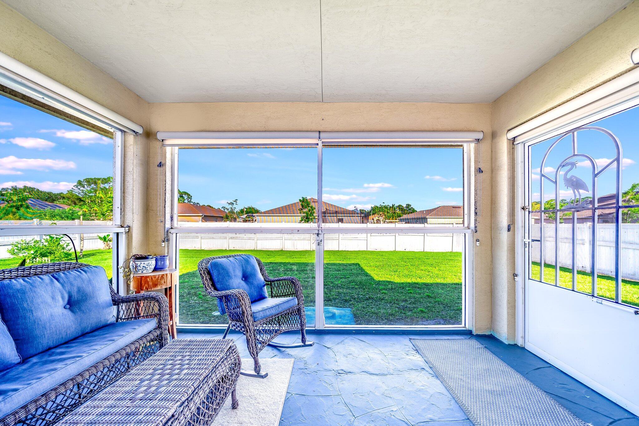 3067 SW Segovia Street