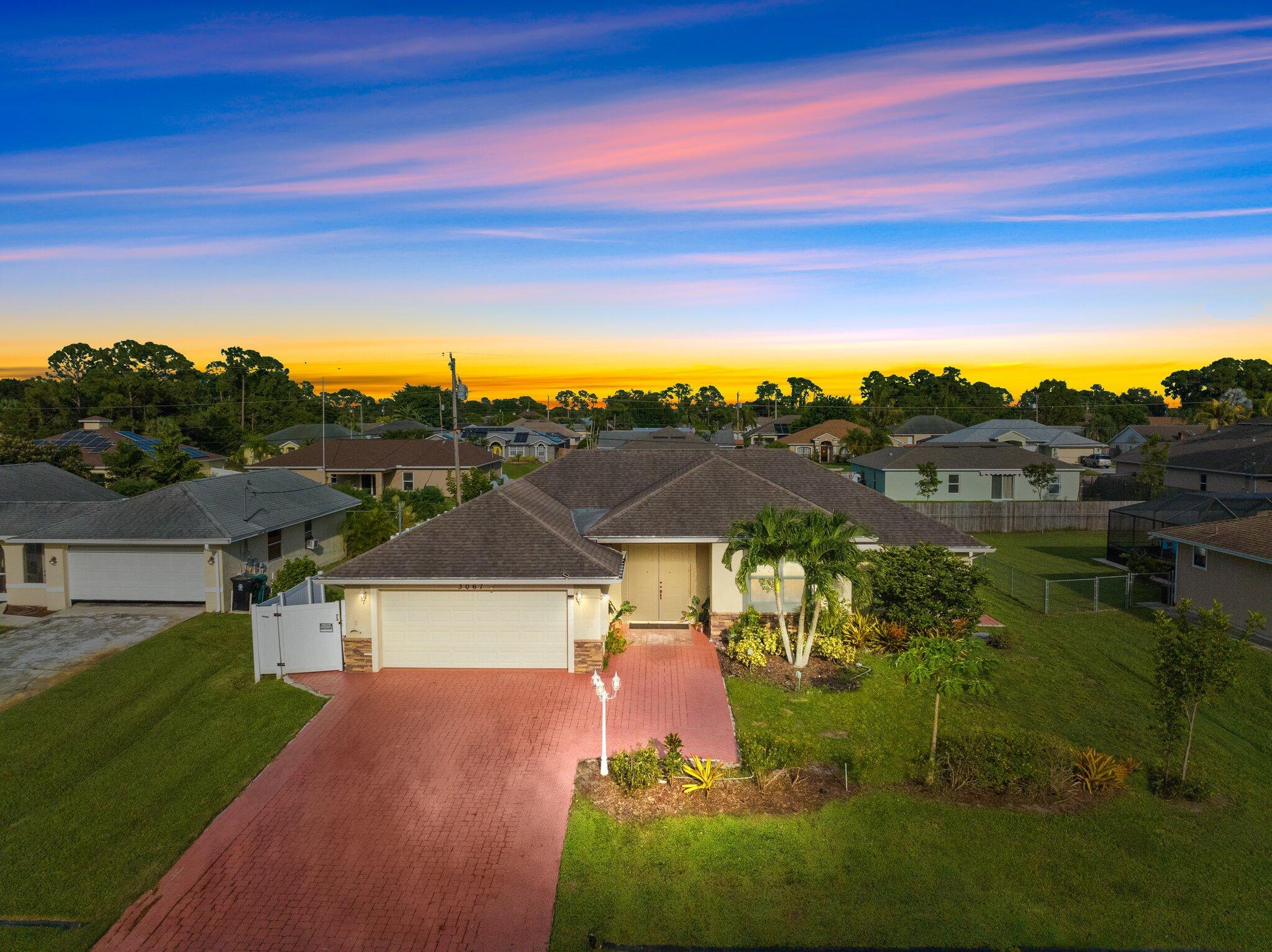 3067 SW Segovia Street