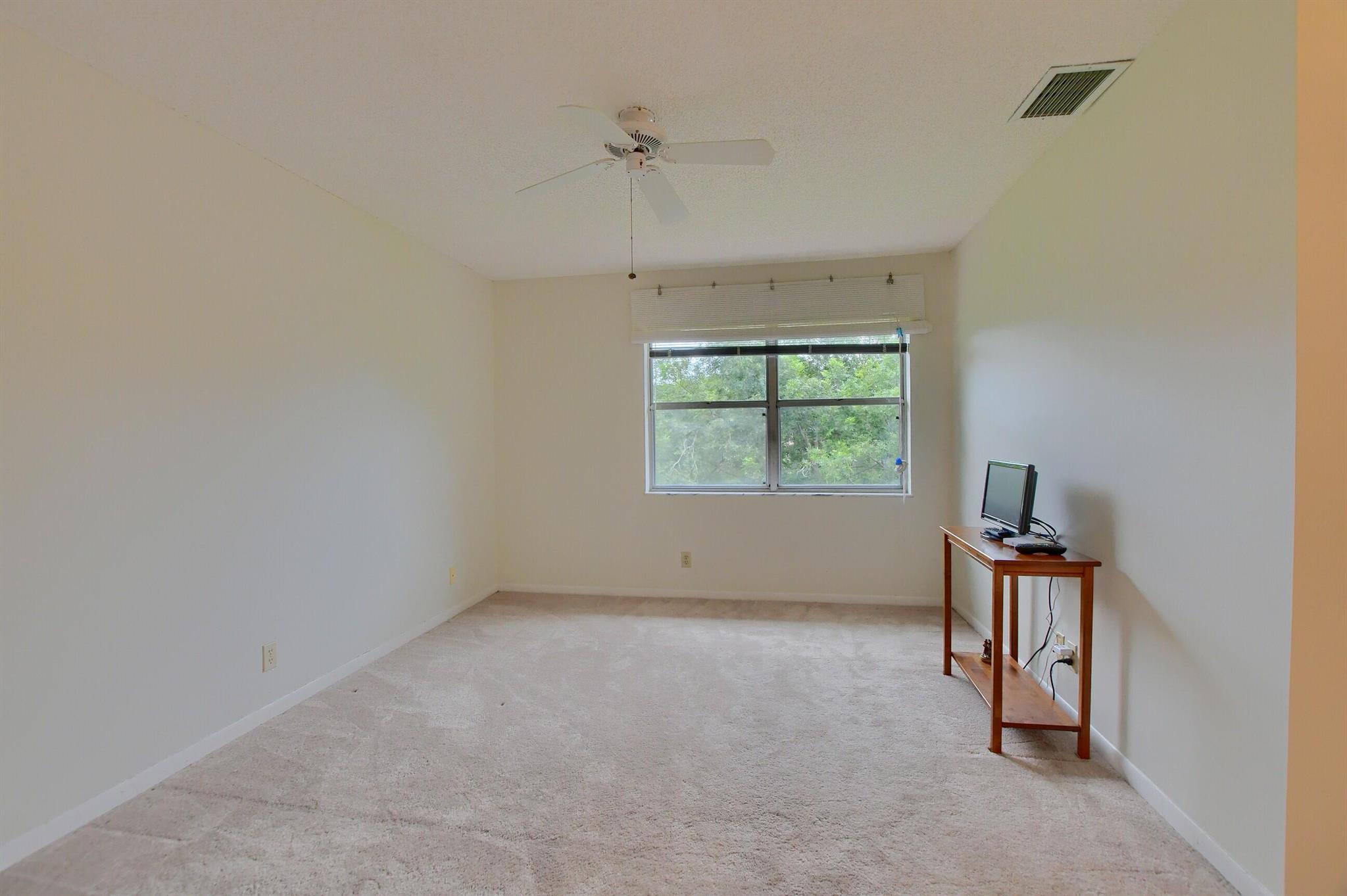 6489 Boca Circle