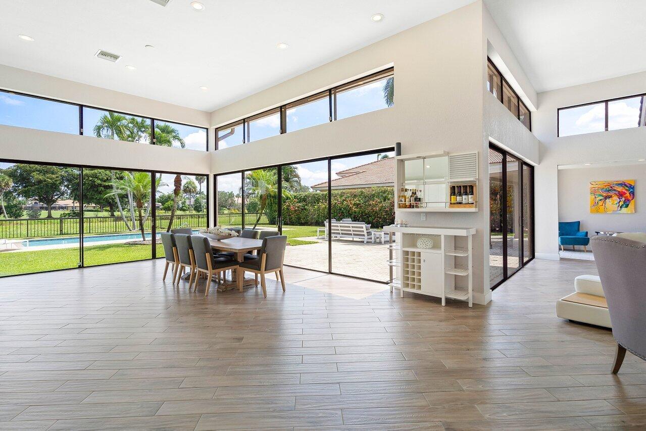 4180 Bocaire Boulevard