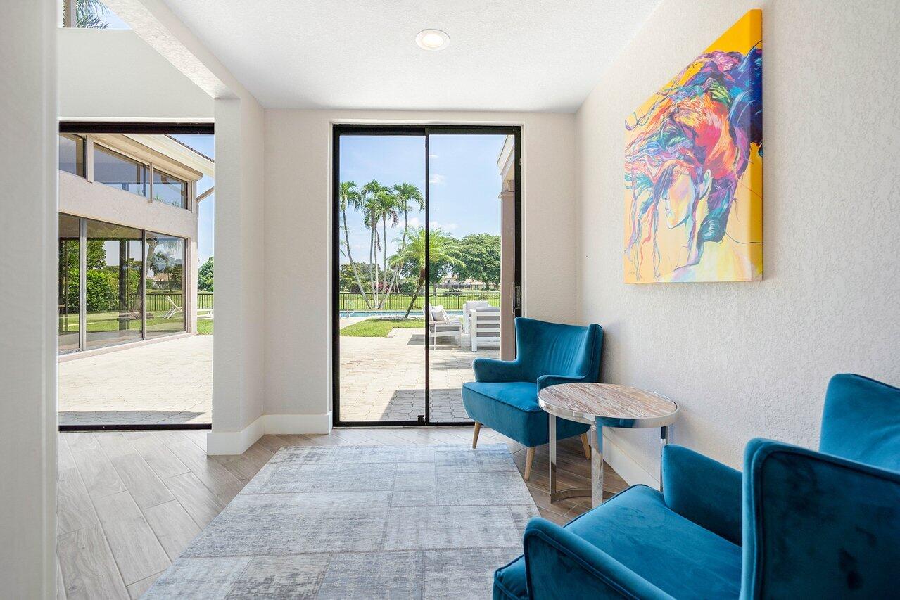 4180 Bocaire Boulevard