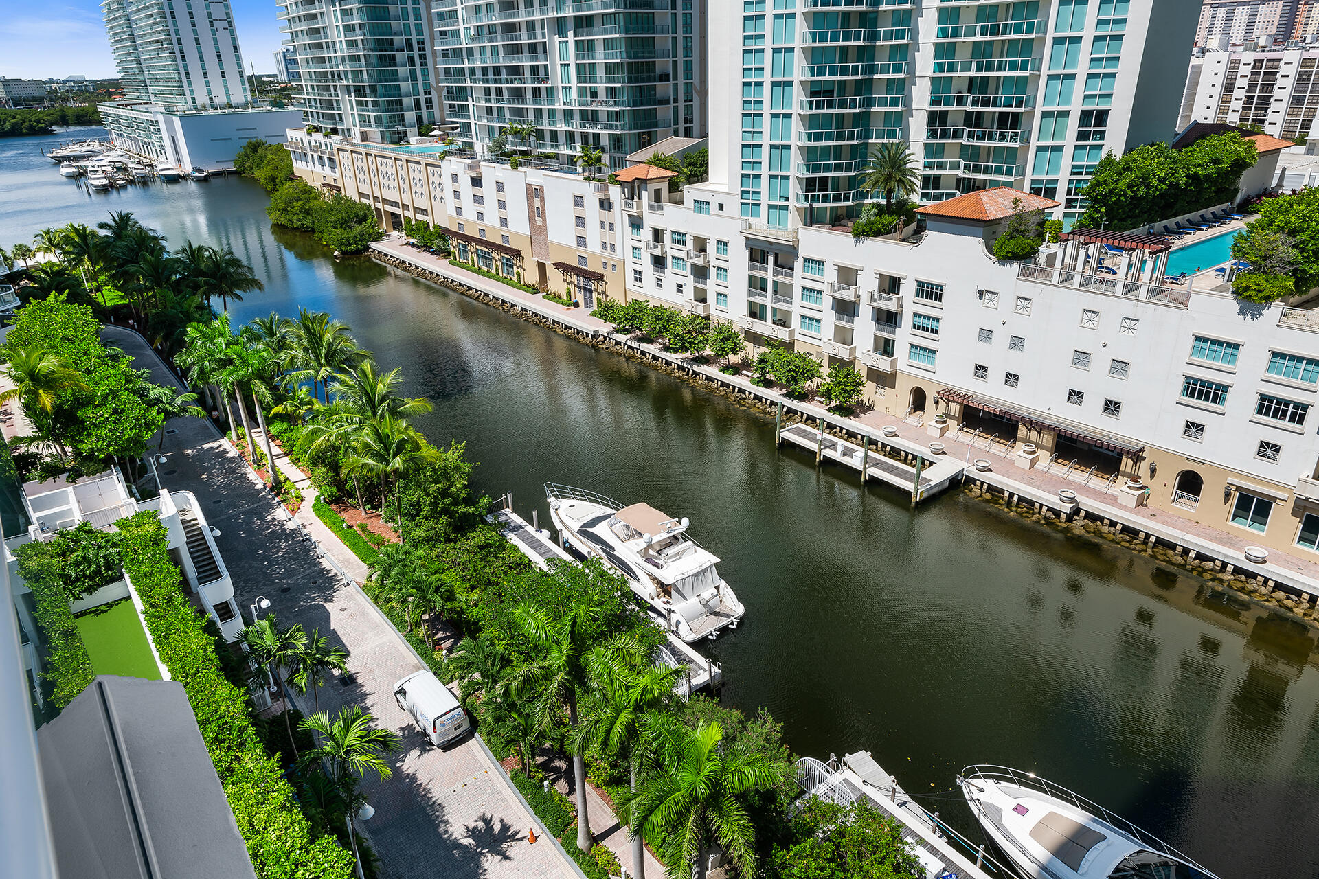 16400 Collins Avenue 1046, Sunny Isles Beach Unit: 1046