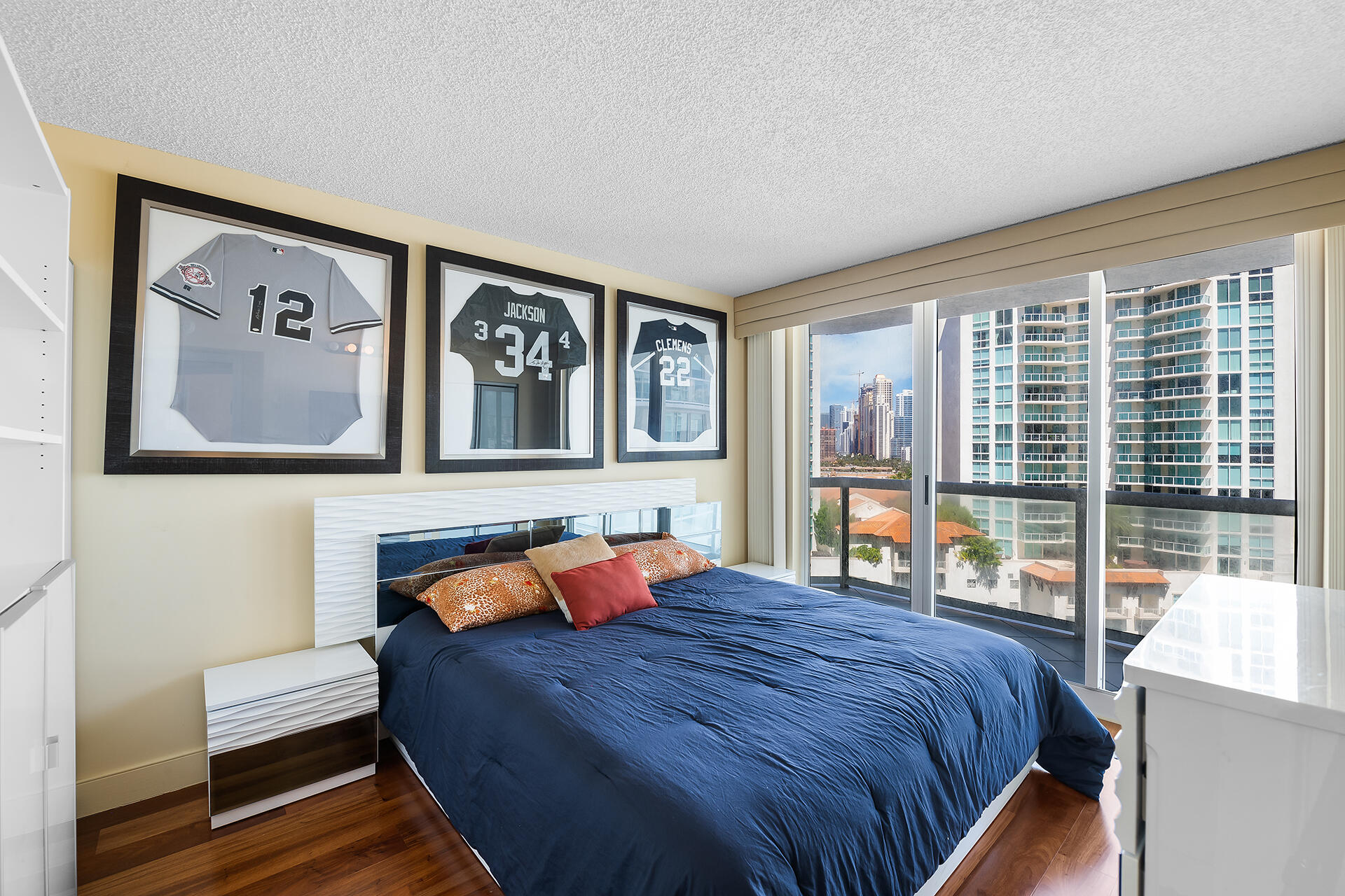 16400 Collins Avenue 1046, Sunny Isles Beach Unit: 1046