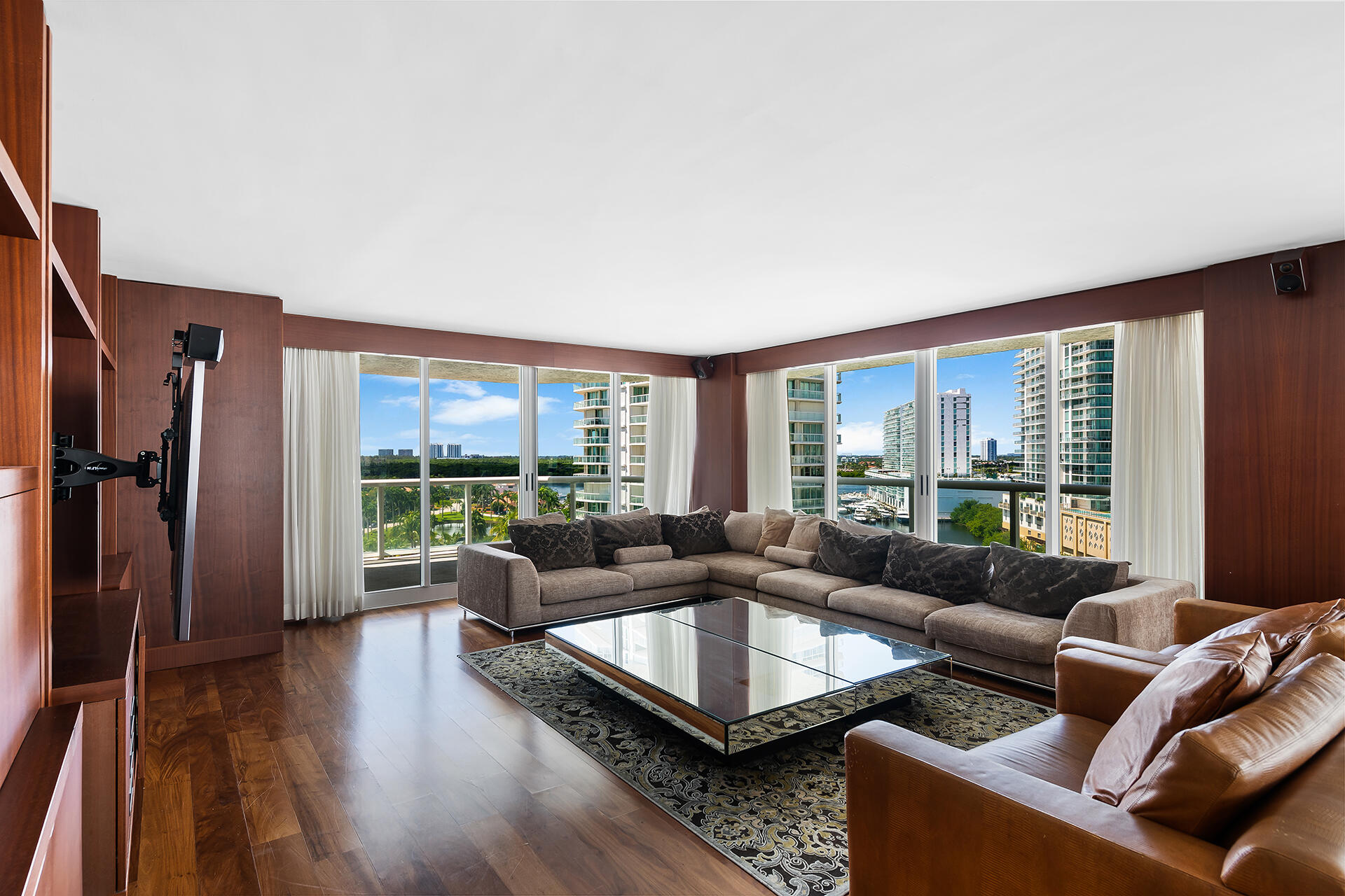 16400 Collins Avenue 1046, Sunny Isles Beach Unit: 1046