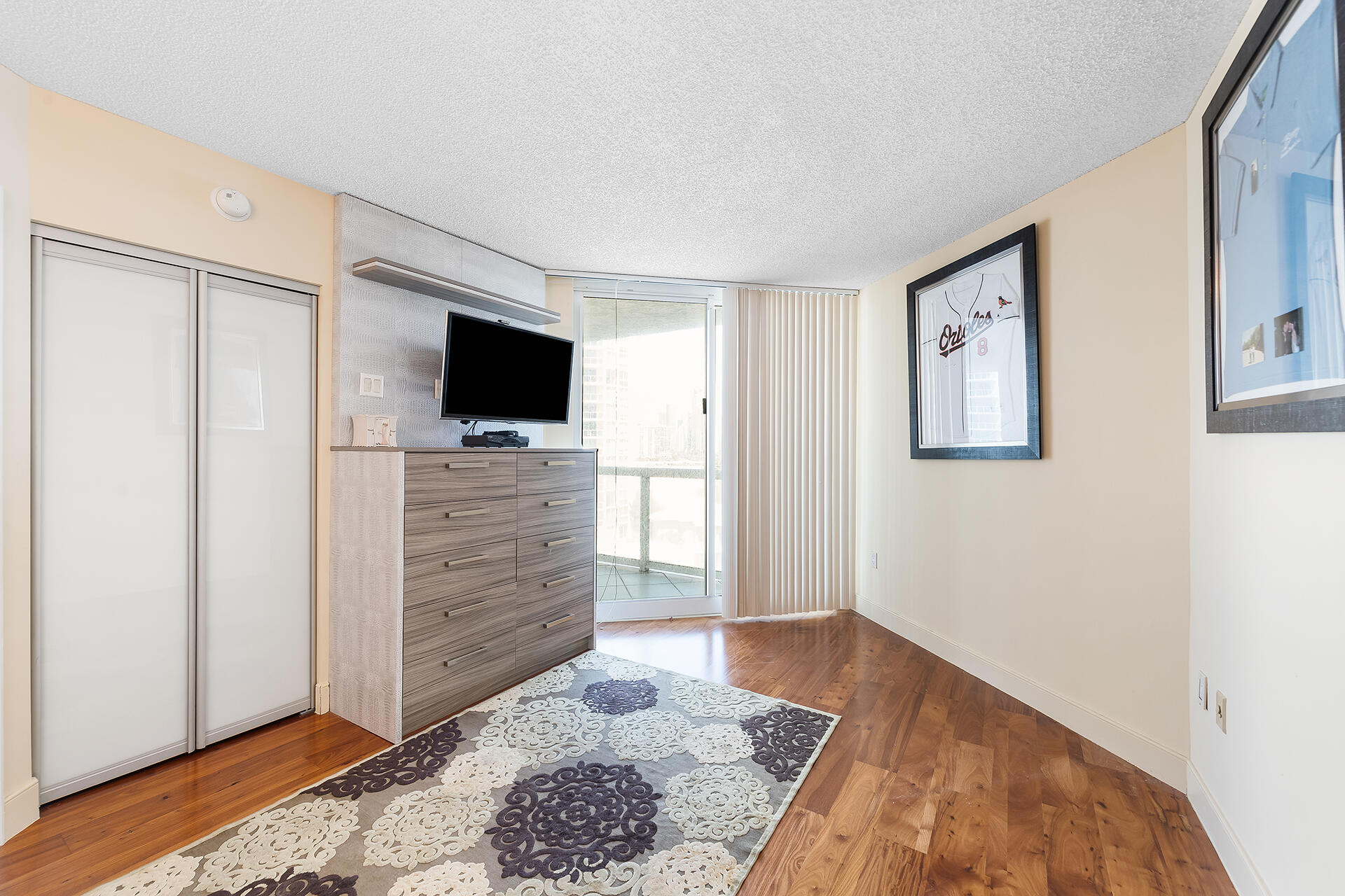 16400 Collins Avenue 1046, Sunny Isles Beach Unit: 1046