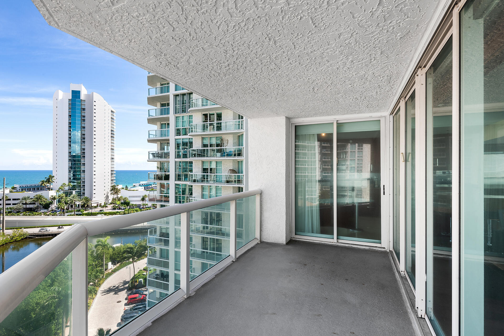 16400 Collins Avenue 1046, Sunny Isles Beach Unit: 1046