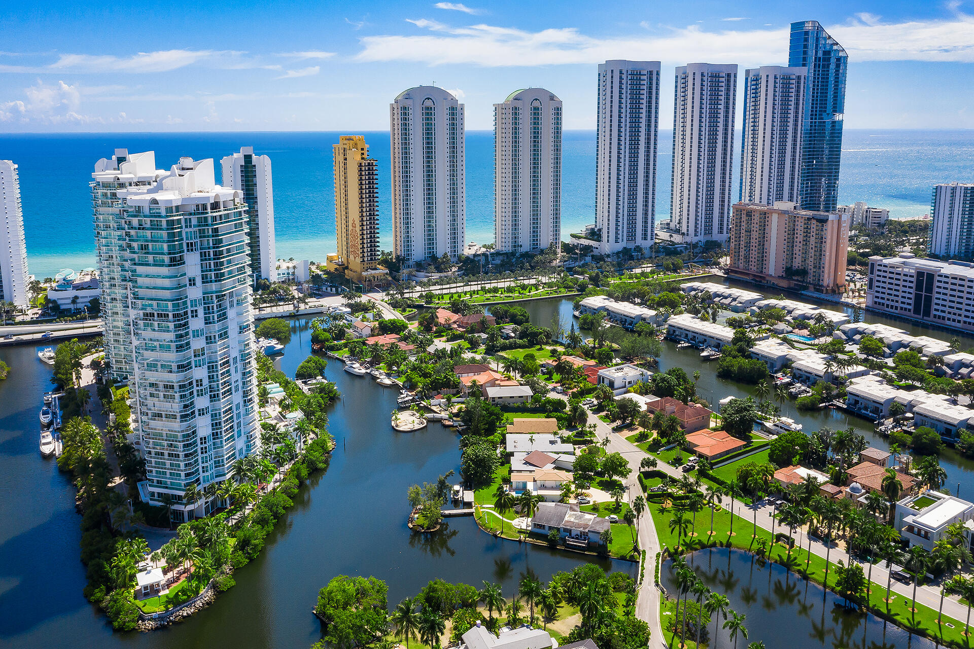 16400 Collins Avenue 1046, Sunny Isles Beach Unit: 1046