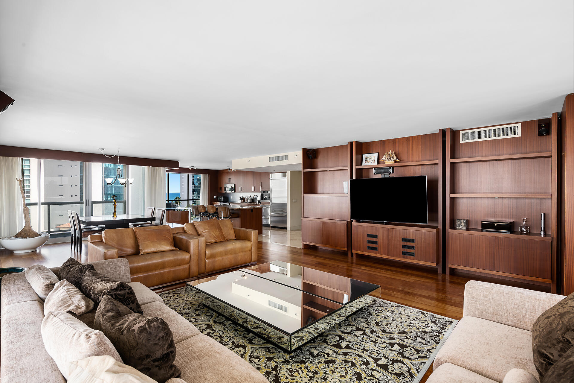 16400 Collins Avenue 1046, Sunny Isles Beach Unit: 1046
