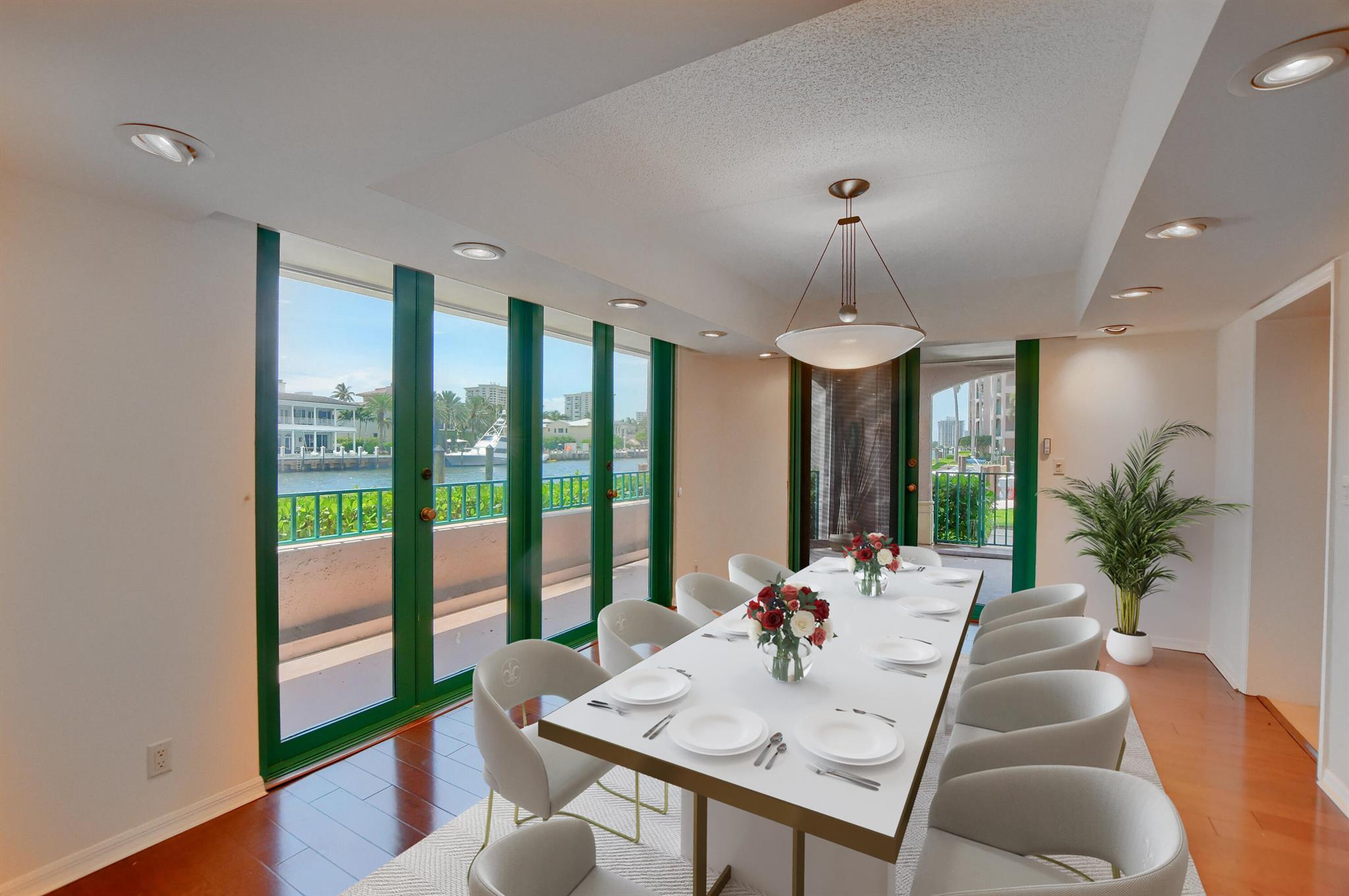 100 SE 5th Avenue 101