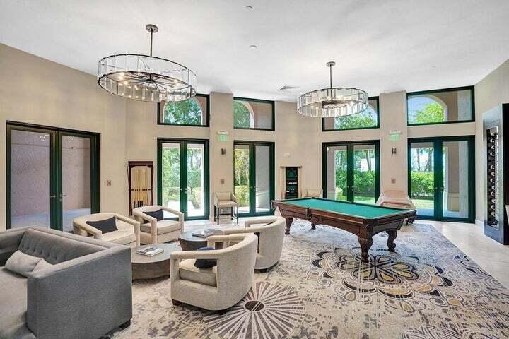 100 SE 5th Avenue 101