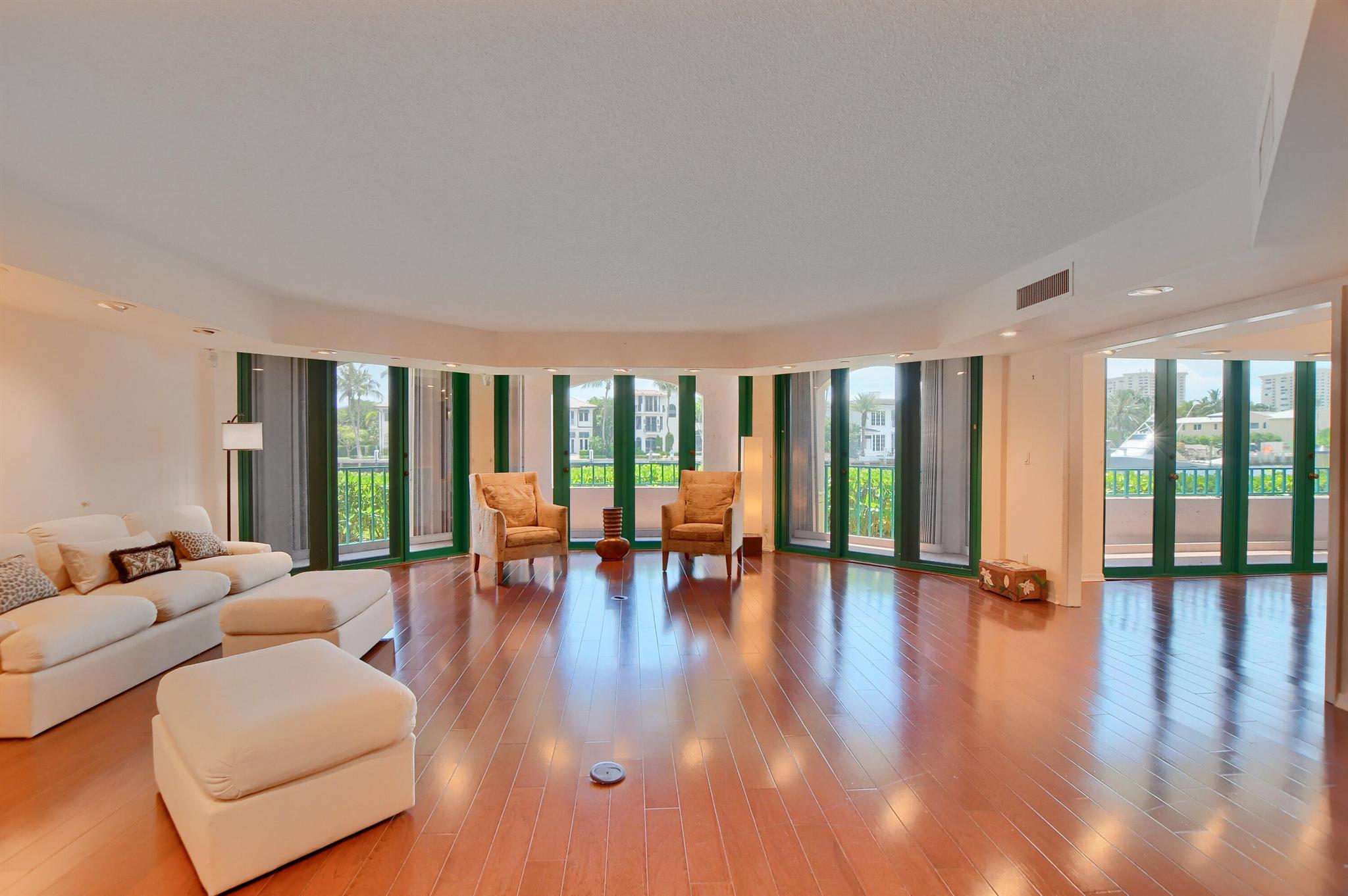 100 SE 5th Avenue 101