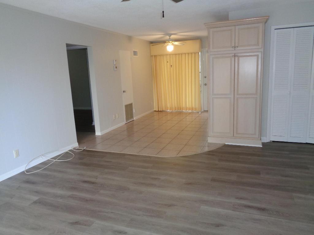 2751 NE 1st Street 101