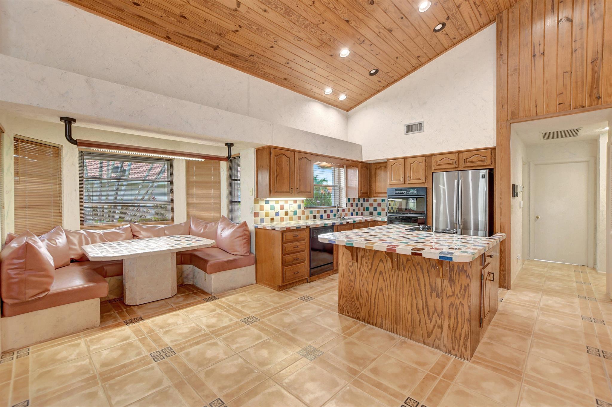 21878 Old Bridge Trail