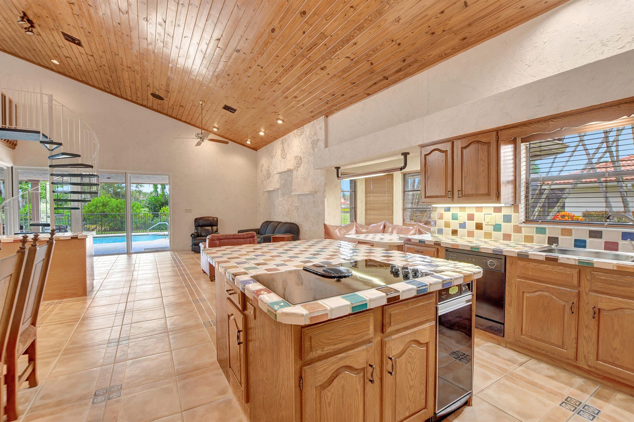 21878 Old Bridge Trail