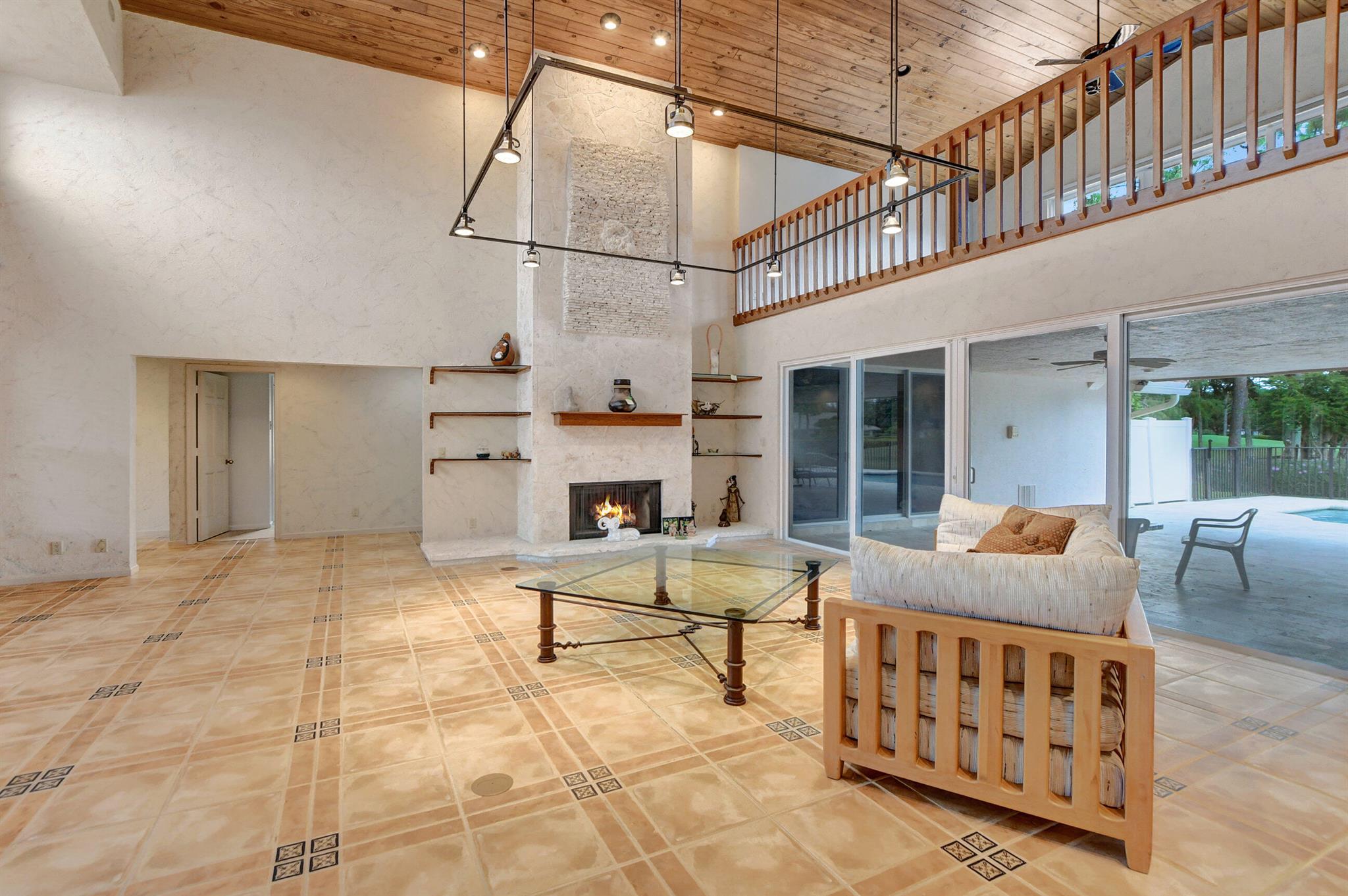 21878 Old Bridge Trail