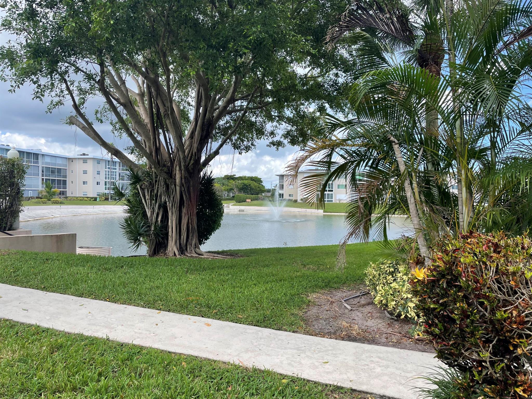 2669 S Garden Drive 102