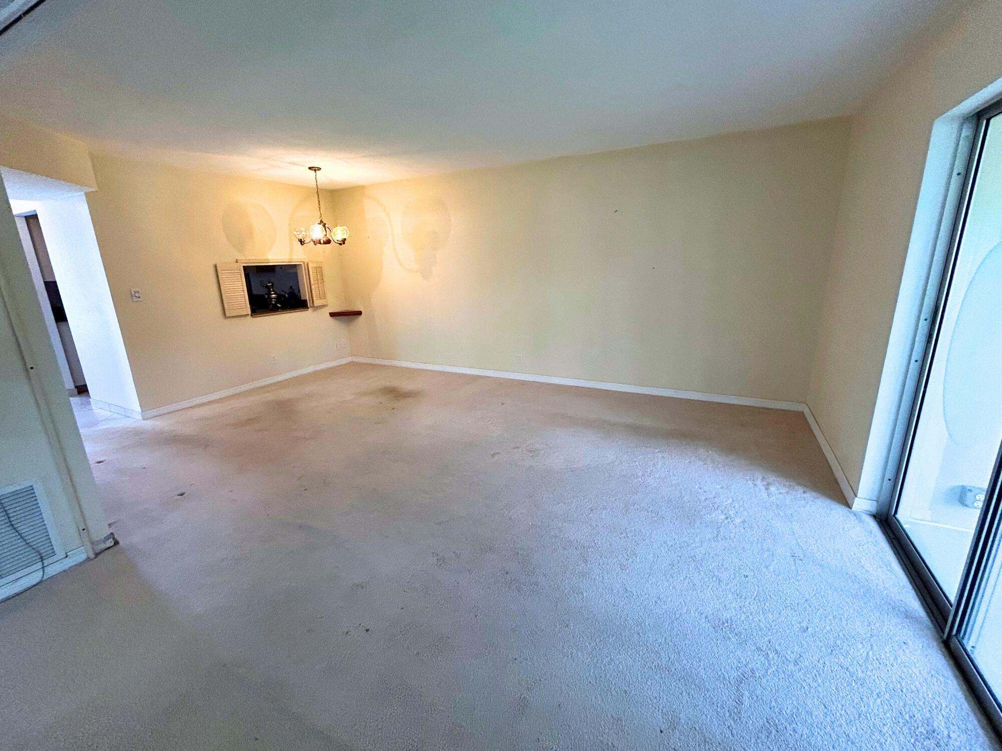 2669 S Garden Drive 102