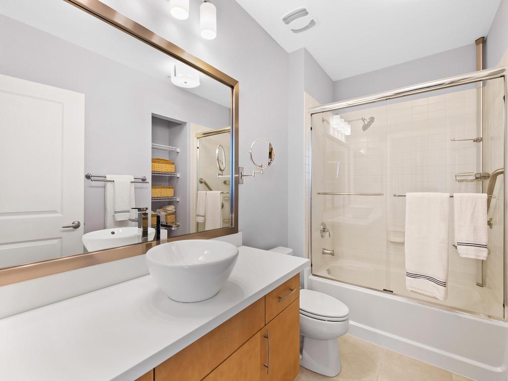 300 S Australian Avenue 1018, West Palm Beach Unit: 1018