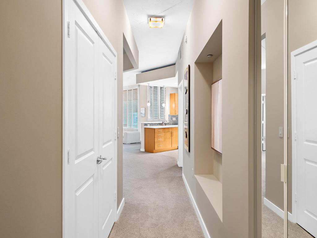 300 S Australian Avenue 1018, West Palm Beach Unit: 1018