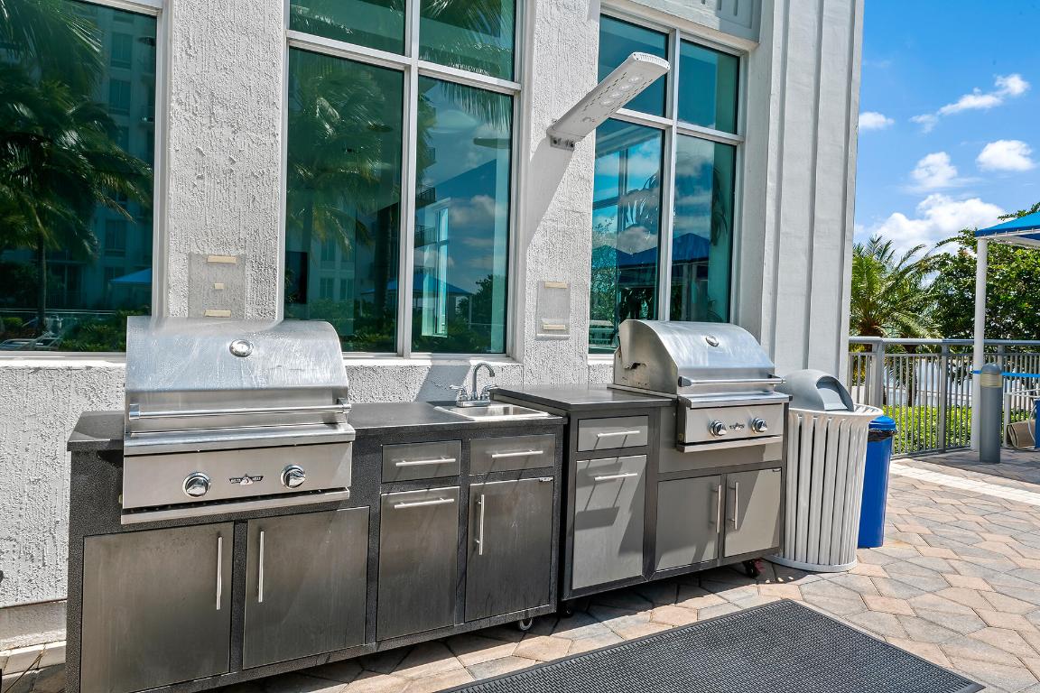 300 S Australian Avenue 1018, West Palm Beach Unit: 1018