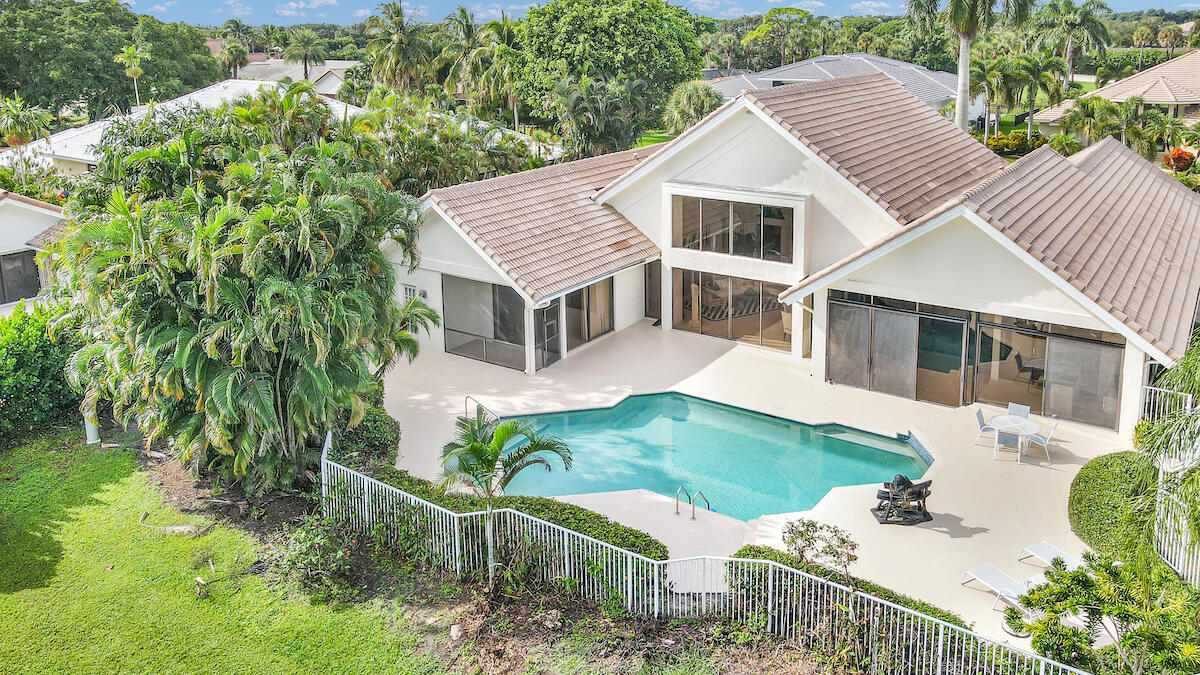 4531 Bocaire Boulevard