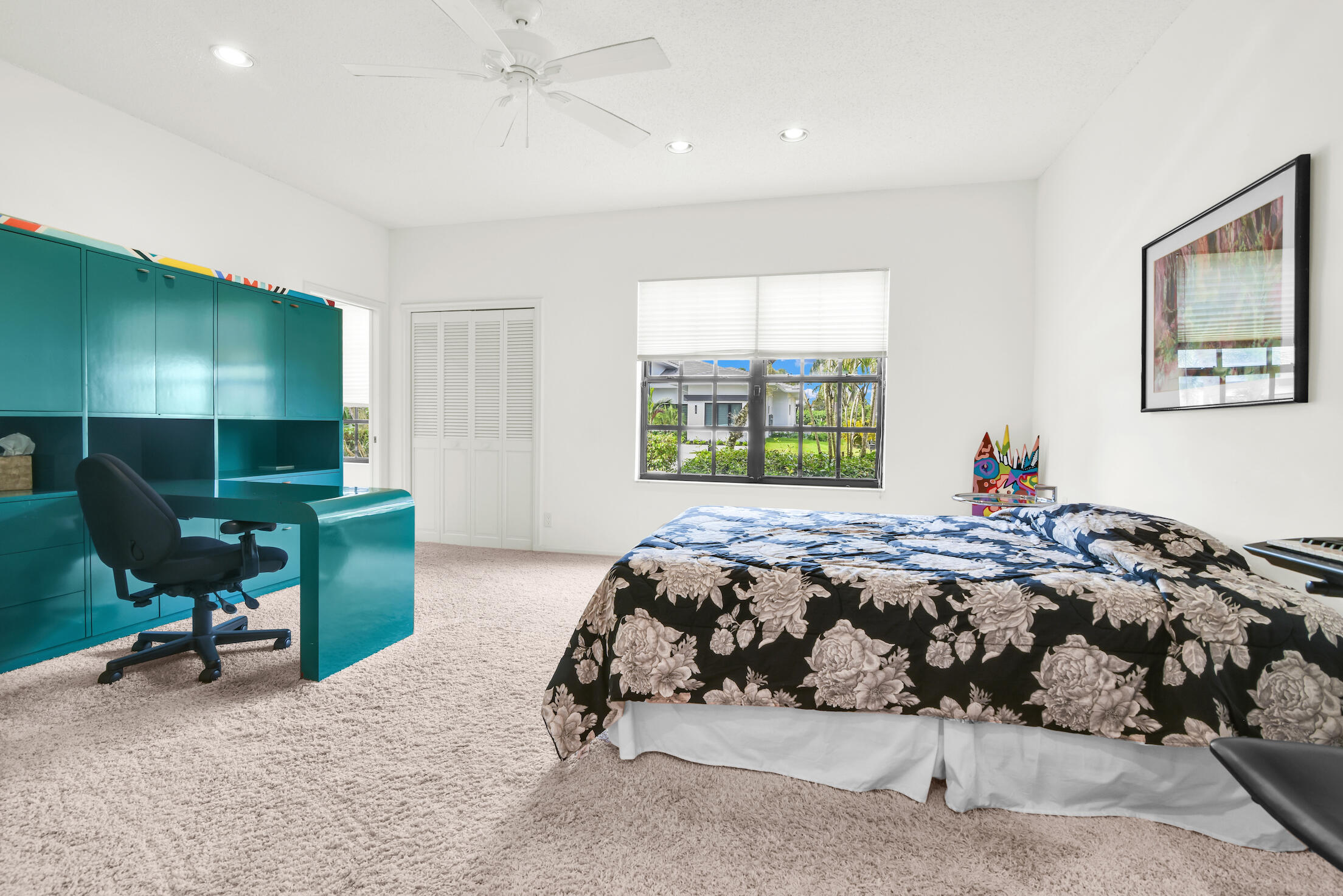 4531 Bocaire Boulevard