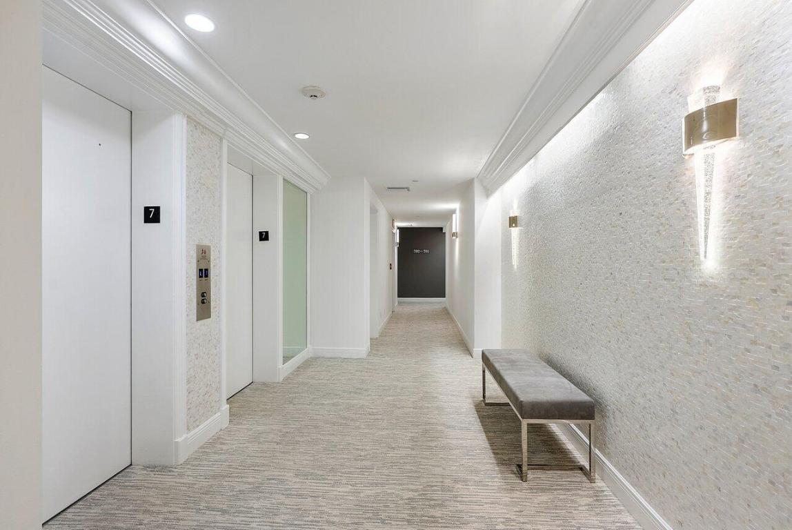 3201 S Ocean Boulevard 704