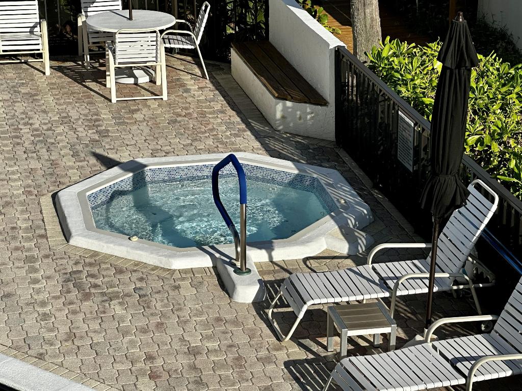 3201 S Ocean Boulevard 704