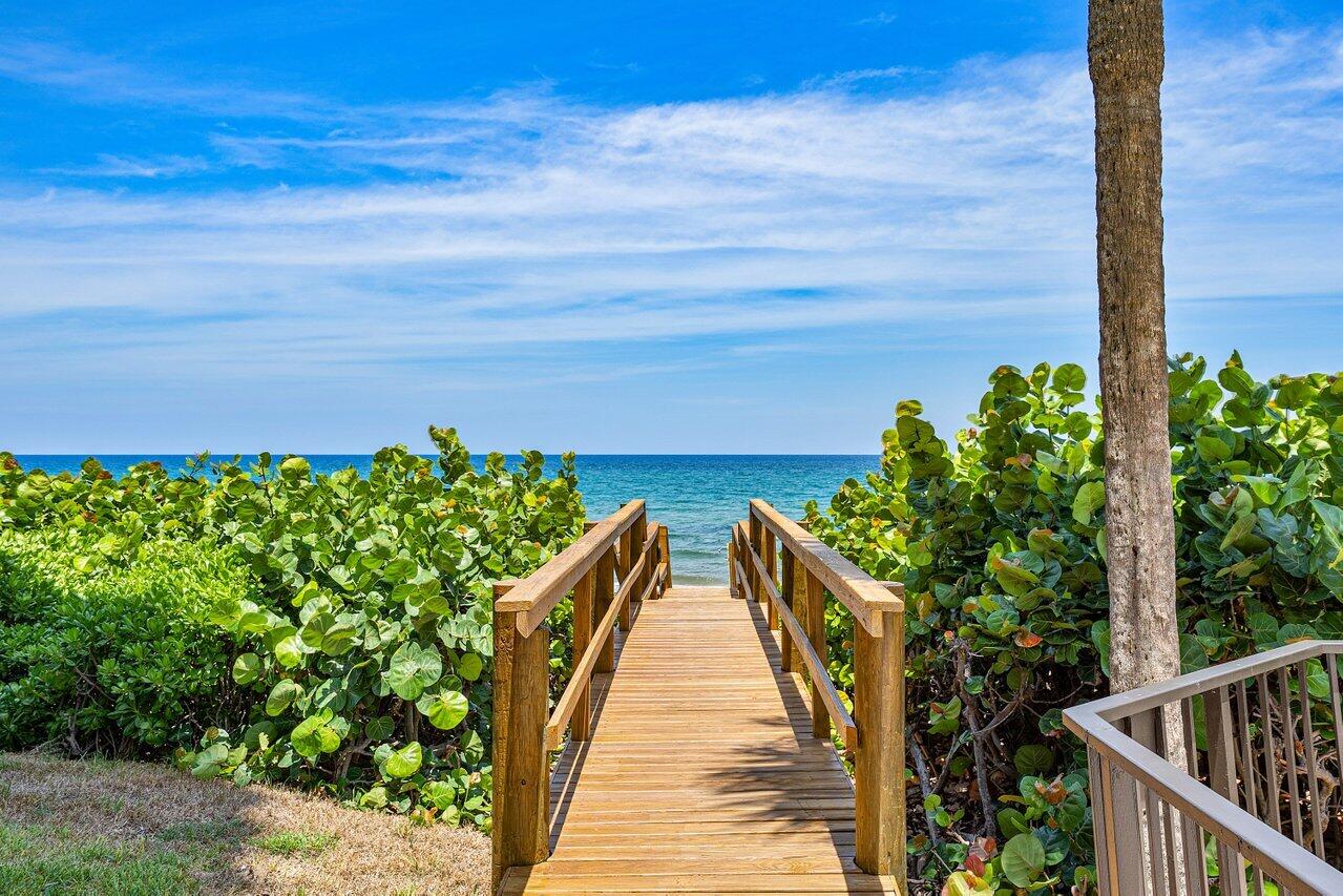 3201 S Ocean Boulevard 704