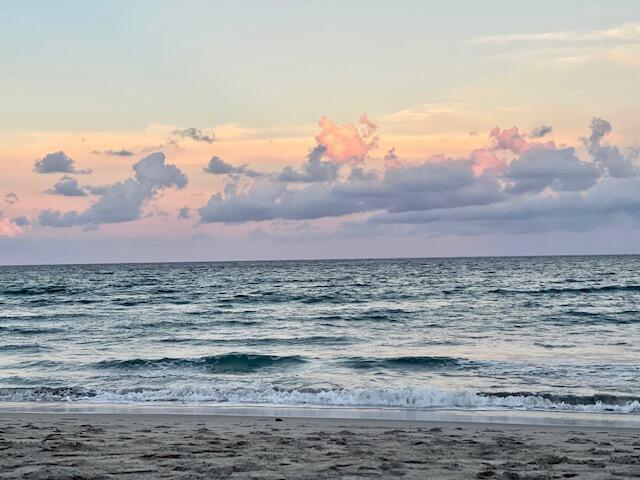 3201 S Ocean Boulevard 704