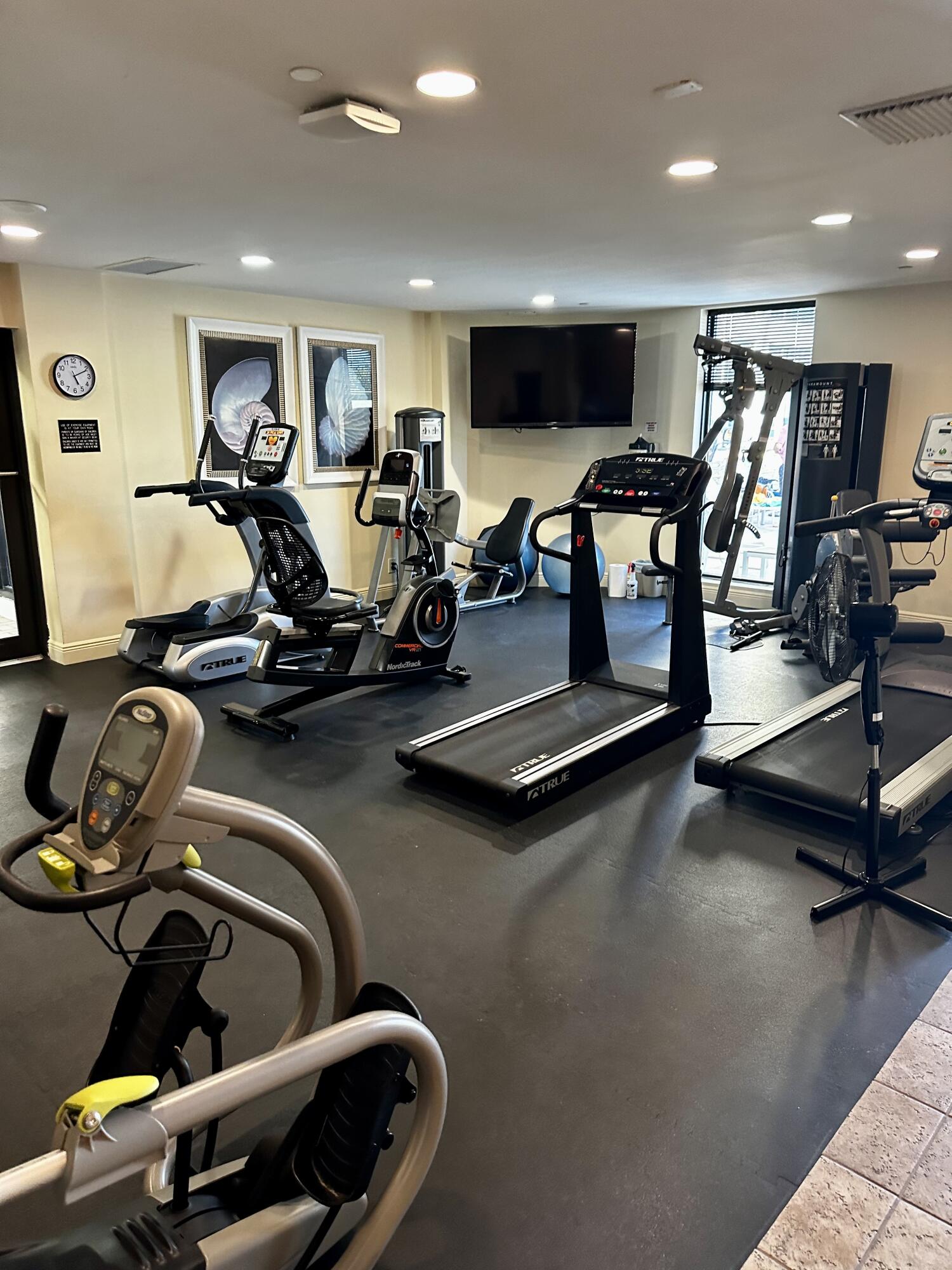 3201 S Ocean Boulevard 704