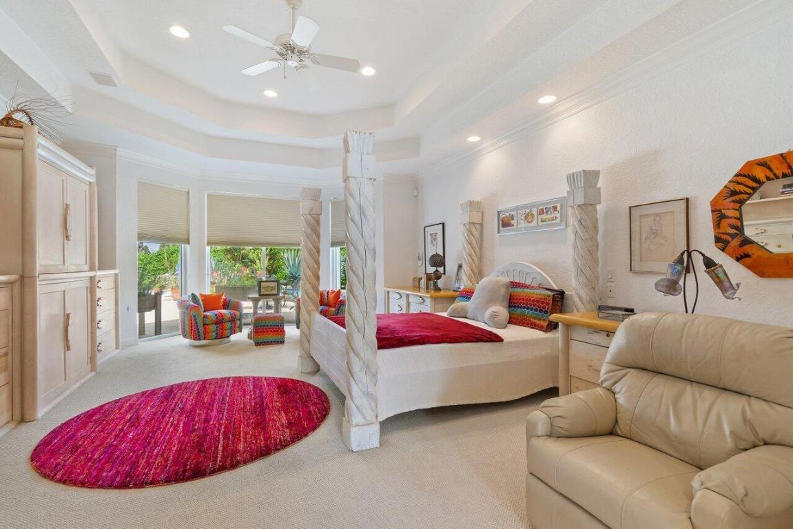 4148 Bocaire Boulevard