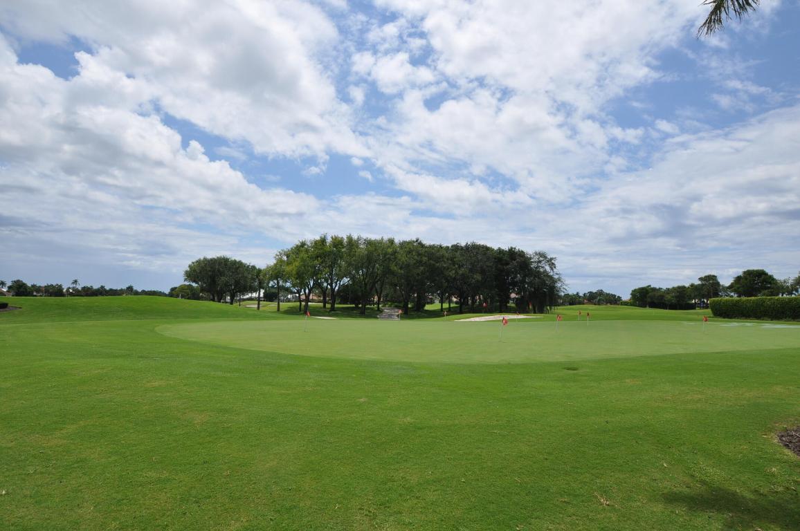 4148 Bocaire Boulevard