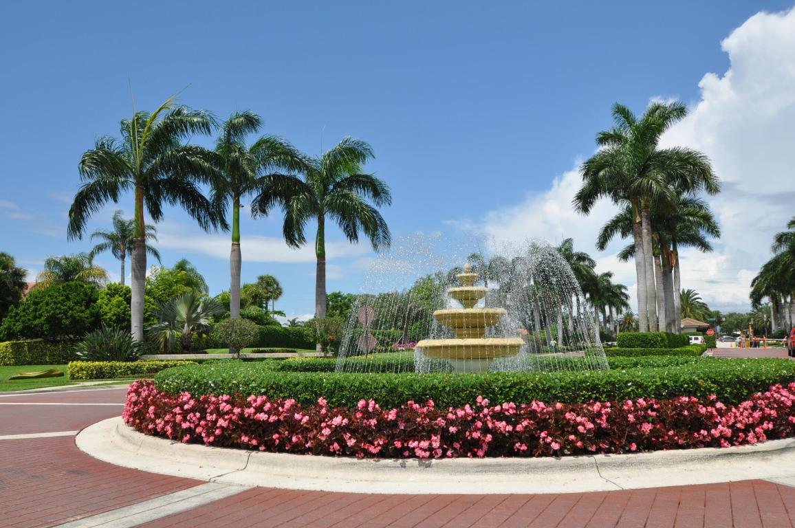 4148 Bocaire Boulevard