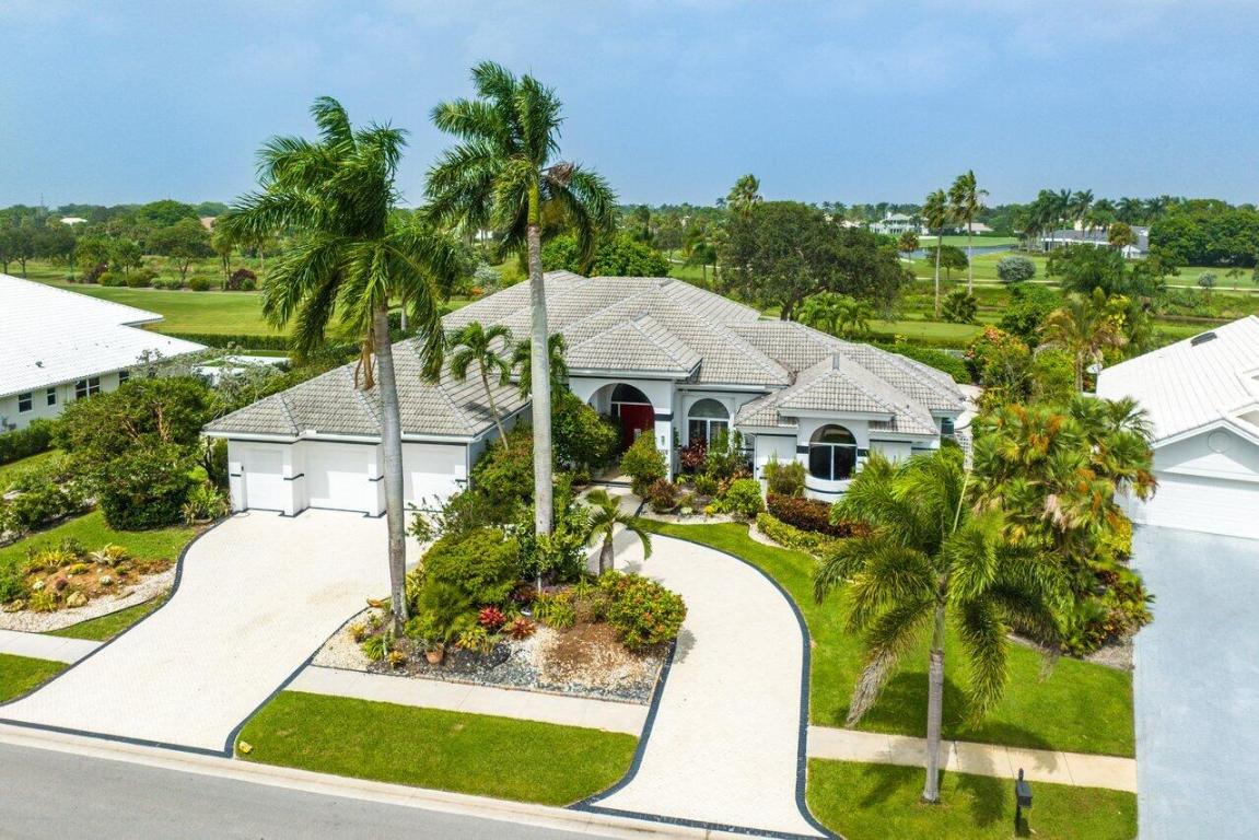 4148 Bocaire Boulevard