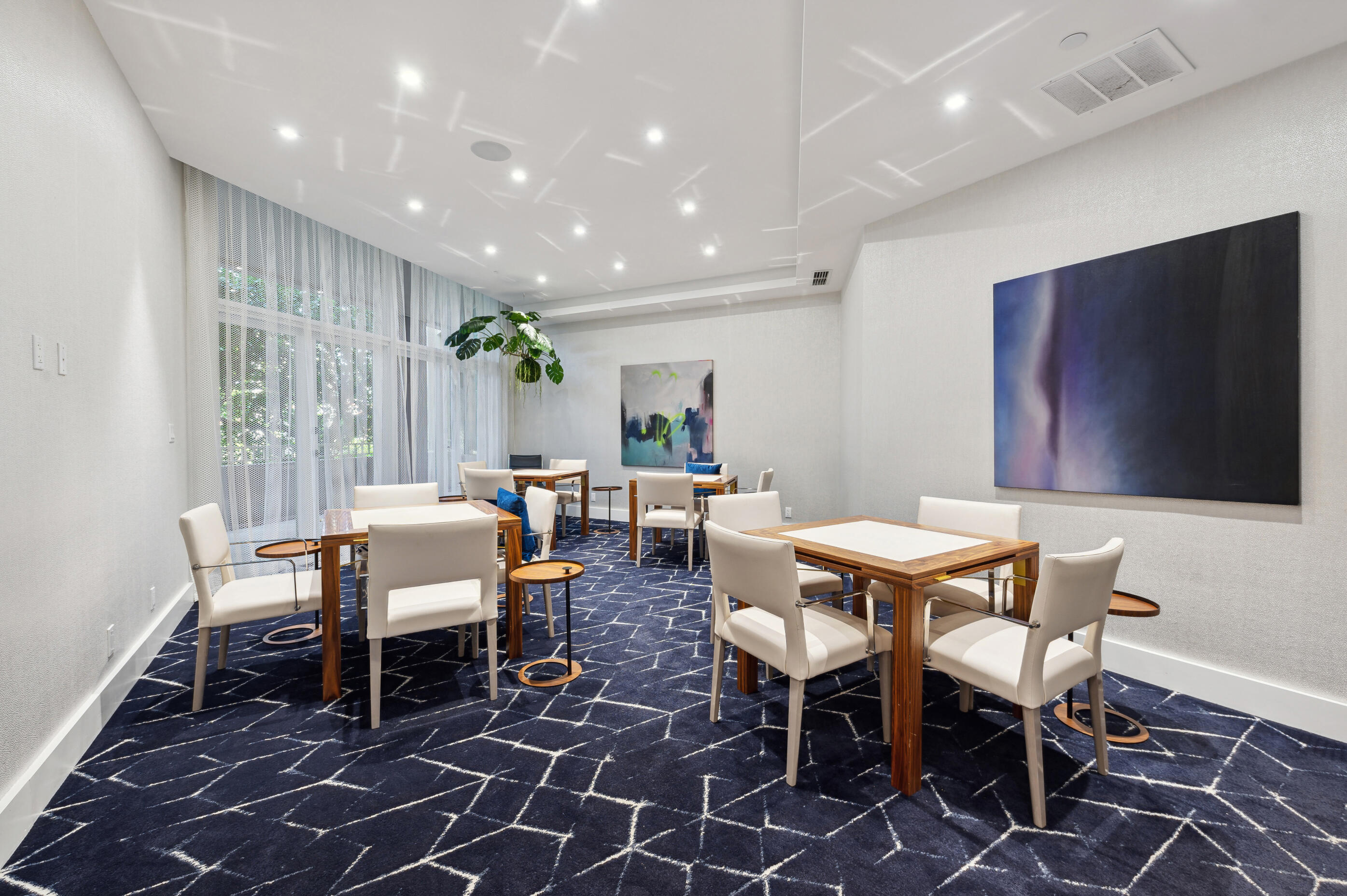 300 SE 5th Avenue 5180