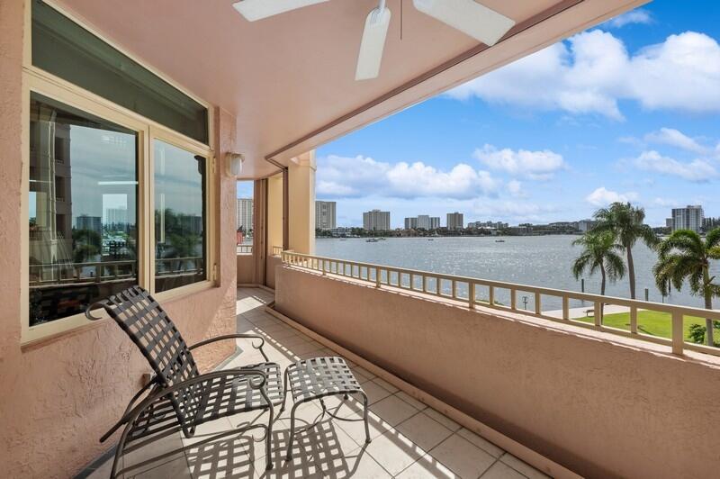 300 SE 5th Avenue 3010