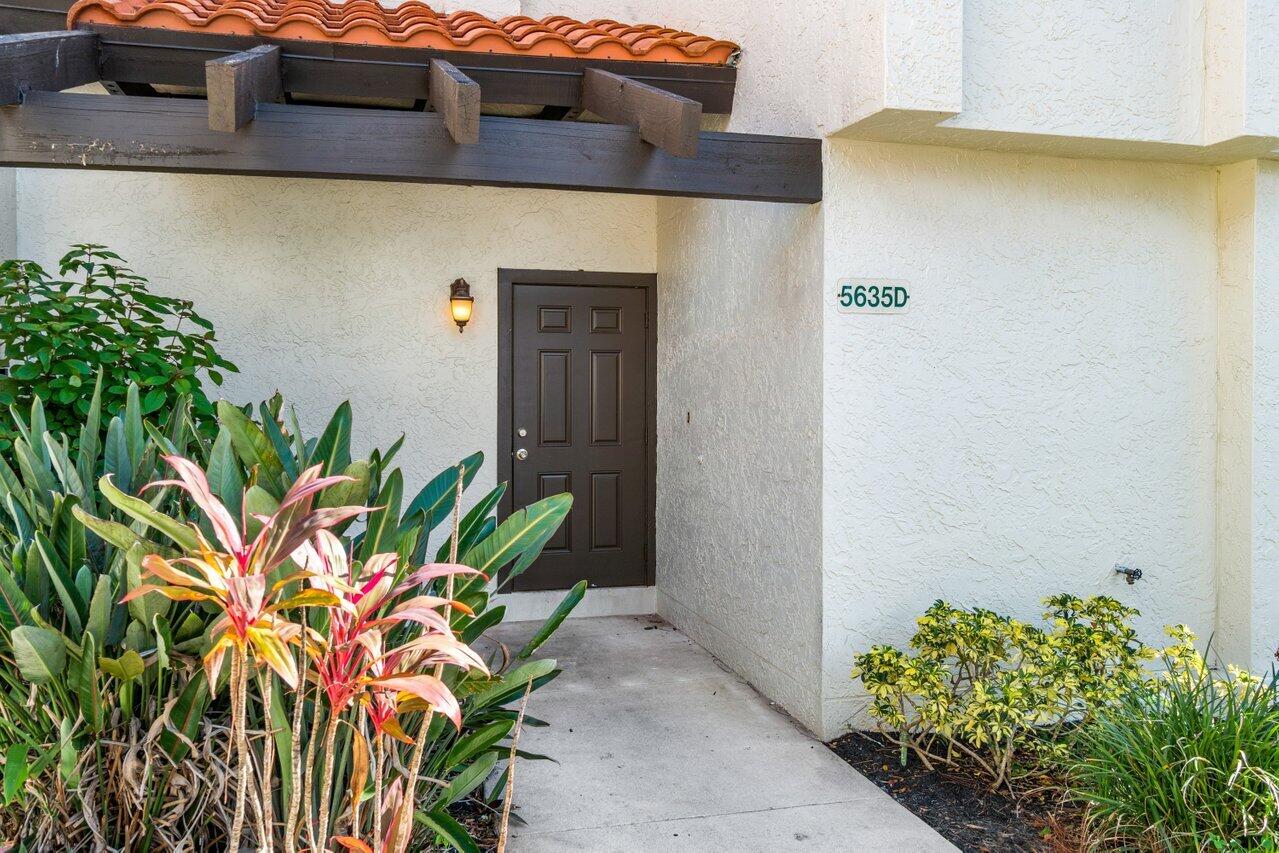 5635 Fox Hollow Drive D