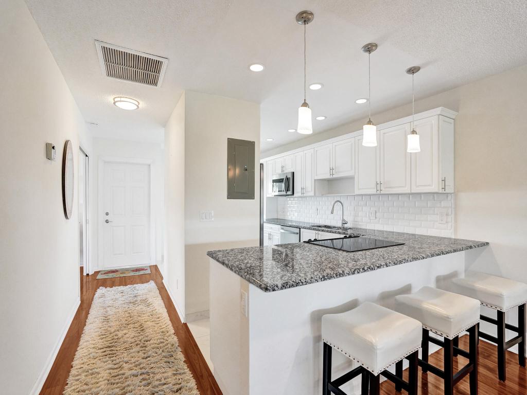 1120 Lemon Tree Terrace D