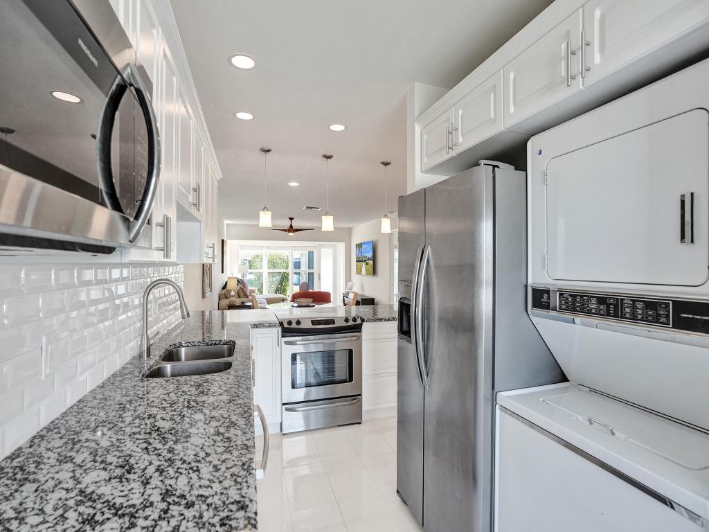 1120 Lemon Tree Terrace D