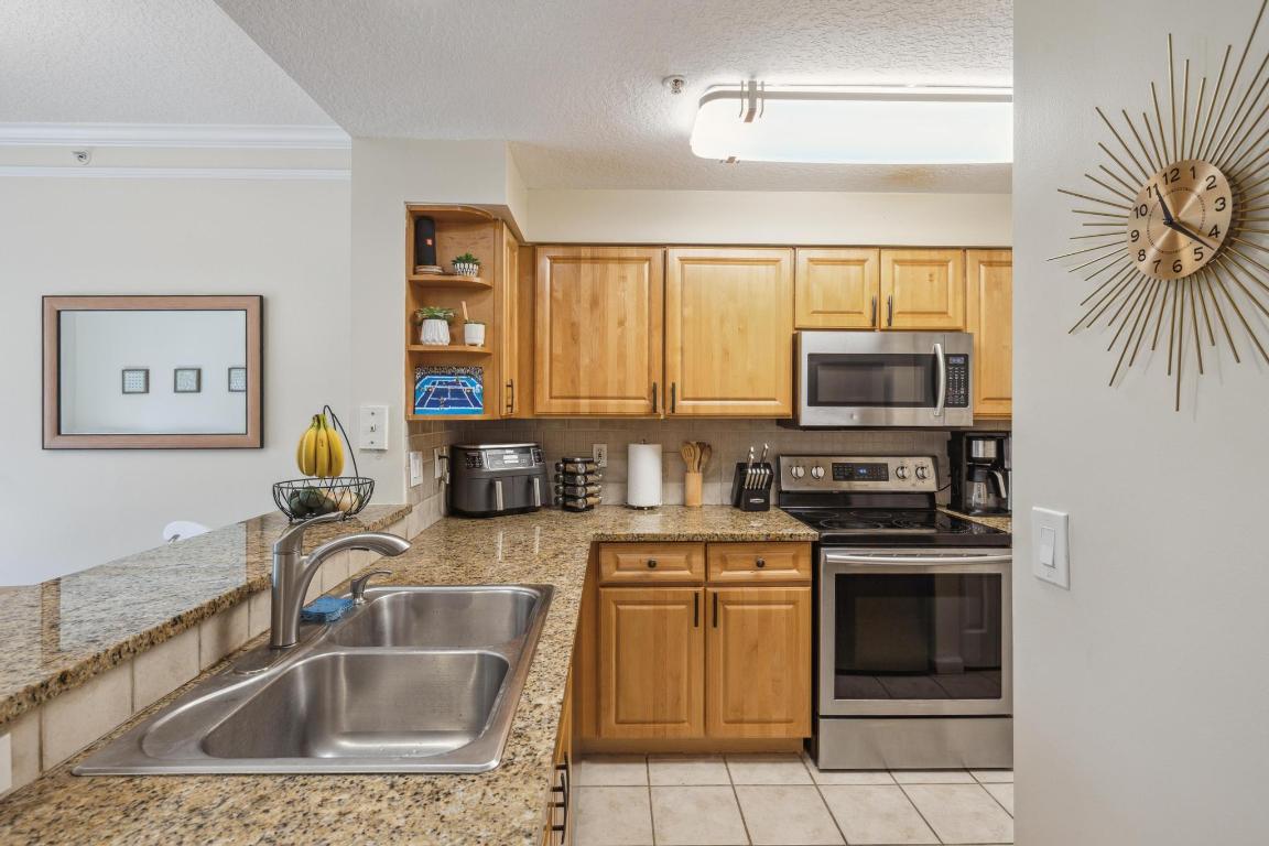 2022 Alta Meadows Lane 602