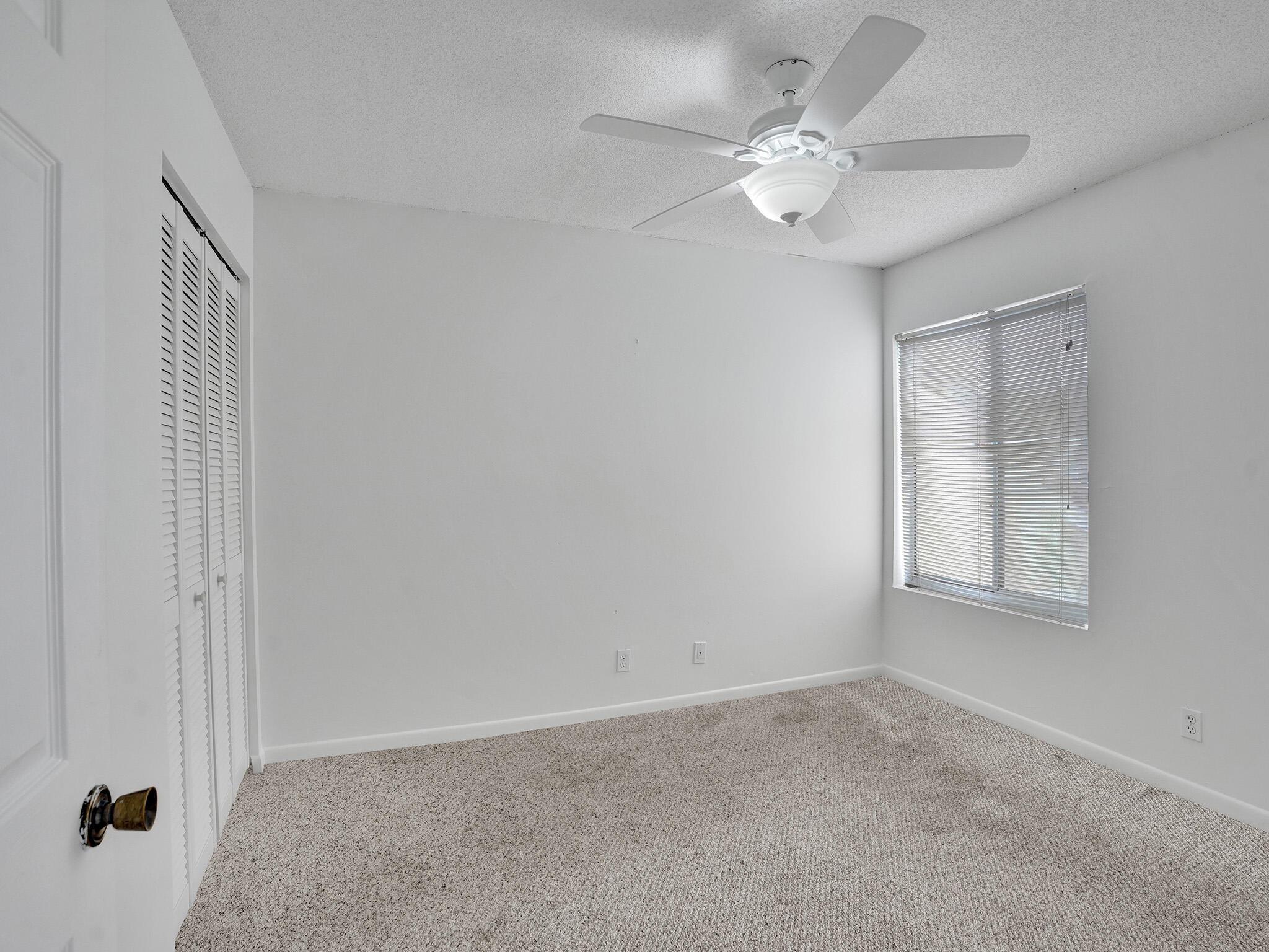 815 W Boulevard 11-202