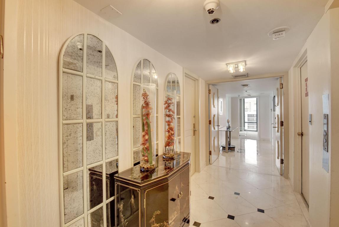 250 S Ocean Boulevard 15-A