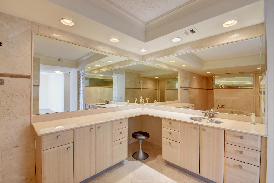 250 S Ocean Boulevard 15-A