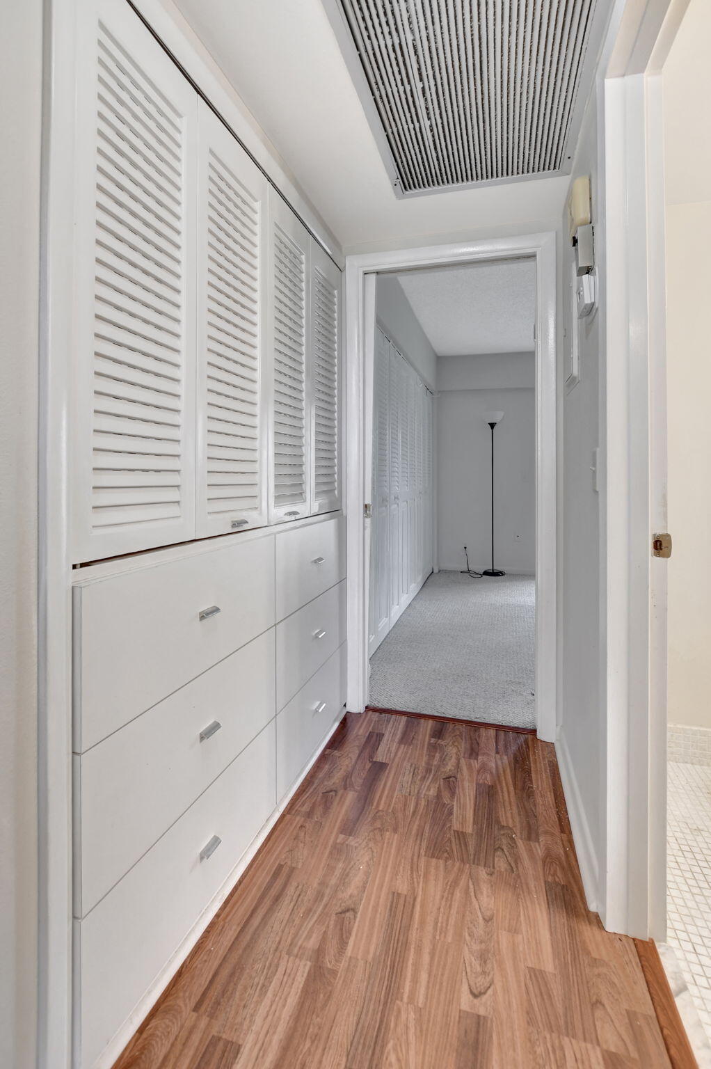 30 Mansfield A