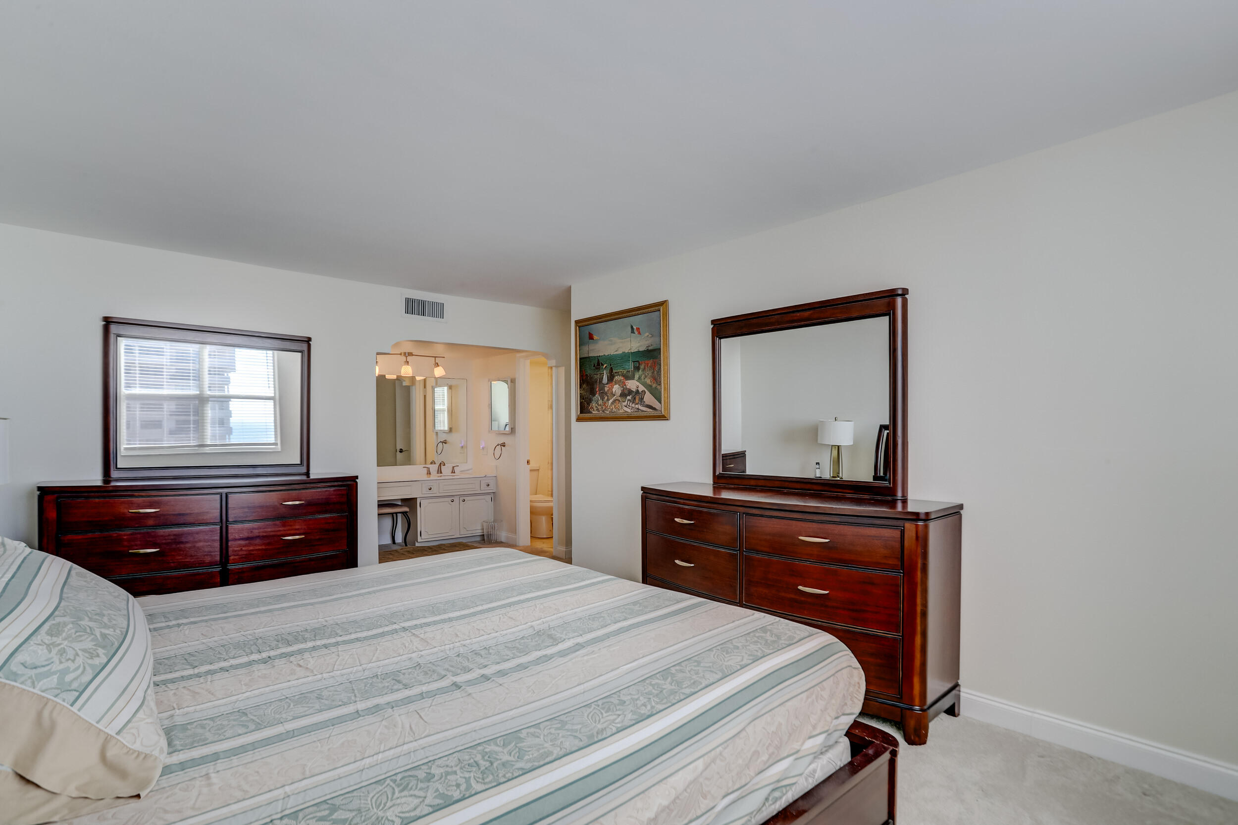 5200 N Ocean Boulevard 1105b