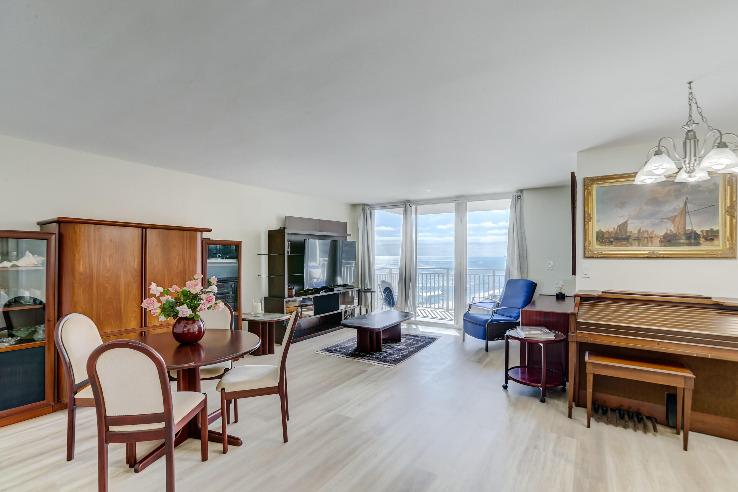 5200 N Ocean Boulevard 1105b