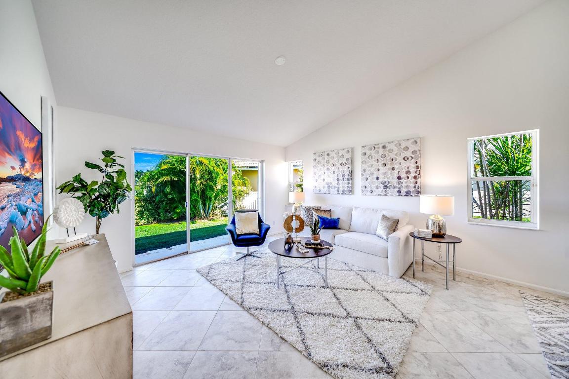 13023 Hampton Lakes Circle