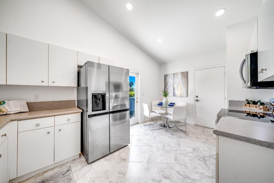 13023 Hampton Lakes Circle