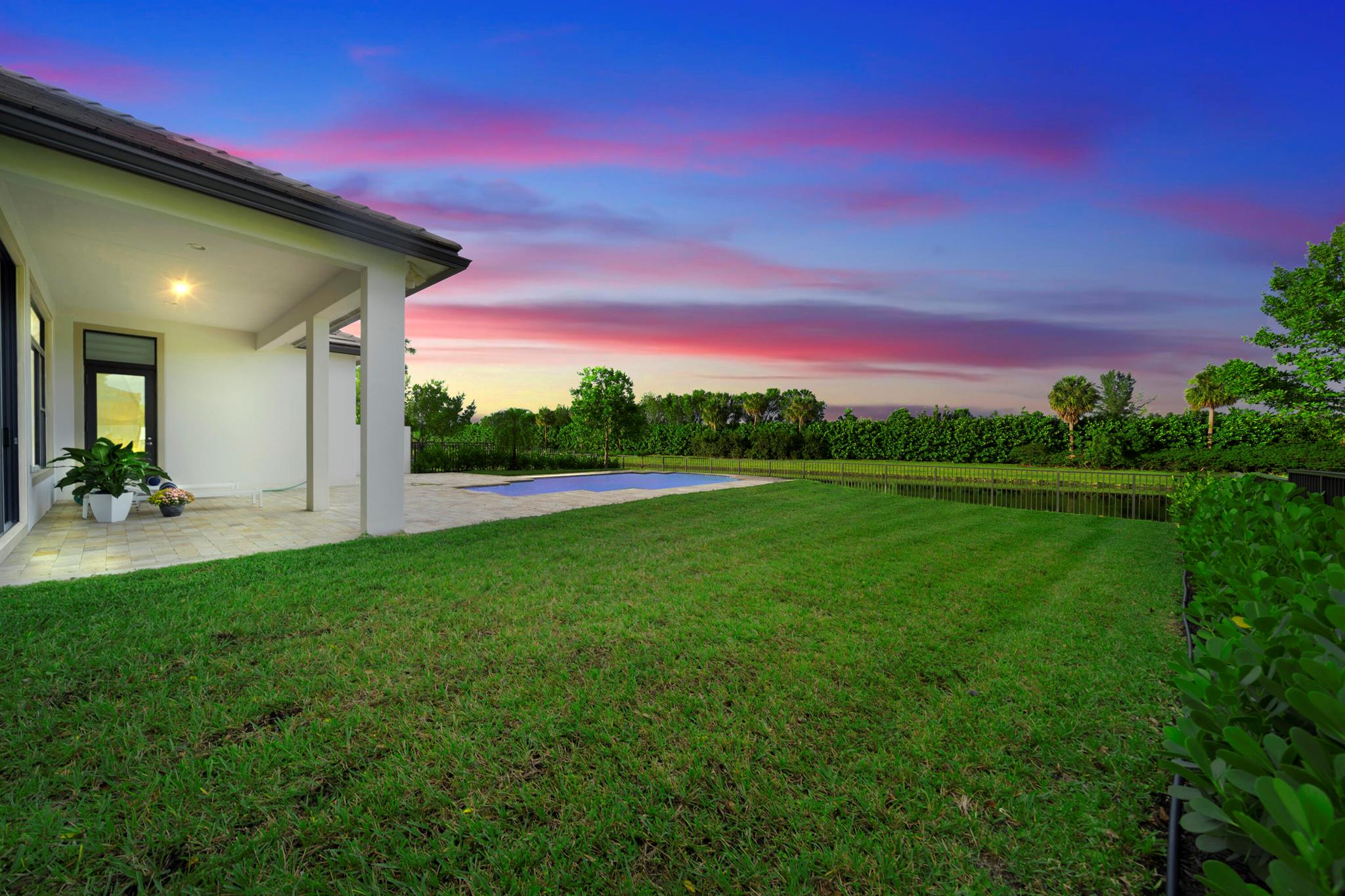 9139 Grand Prix Lane